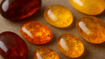 Jakie są najsłynniejsze bursztynowe dzieła sztuki